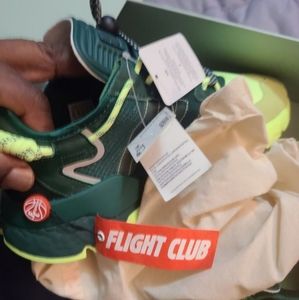 BEYONCE'S Ivy Park x Nite Jogger 'Dark Green'